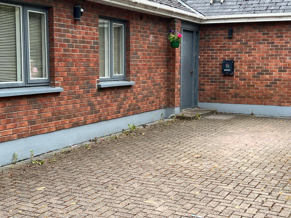 Hotel Halford House Leixlip Exterior foto